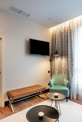 Junior Suite con vistas a la ría  Vincci Consulado de Bilbao Bilbao