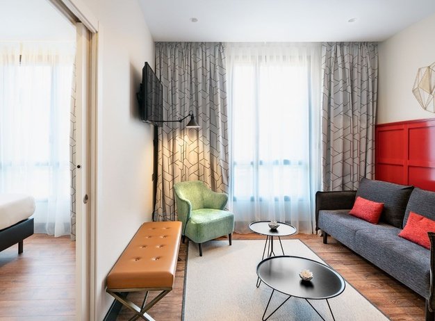 Junior Suite con vistas a la ría  Vincci Consulado de Bilbao Bilbao
