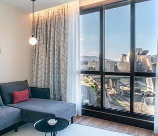 Junior Suite con Vistas al Guggenhein  Vincci Consulado de Bilbao Bilbao