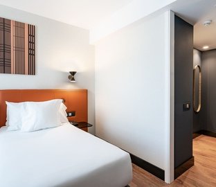 Habitación estándar con vistas a la ría  Vincci Consulado de Bilbao Bilbao